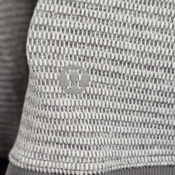 Lululemon Define 1/4 Zip Jacket Women Size 4 Gray Striped - Picture 4 of 14